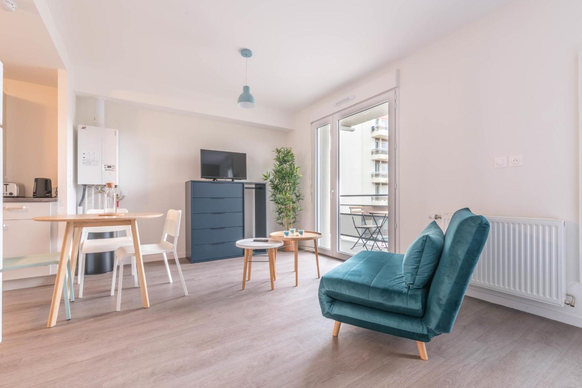 Pierrick - Studio Wifi Et Gare Apartment Le Mans Luaran gambar