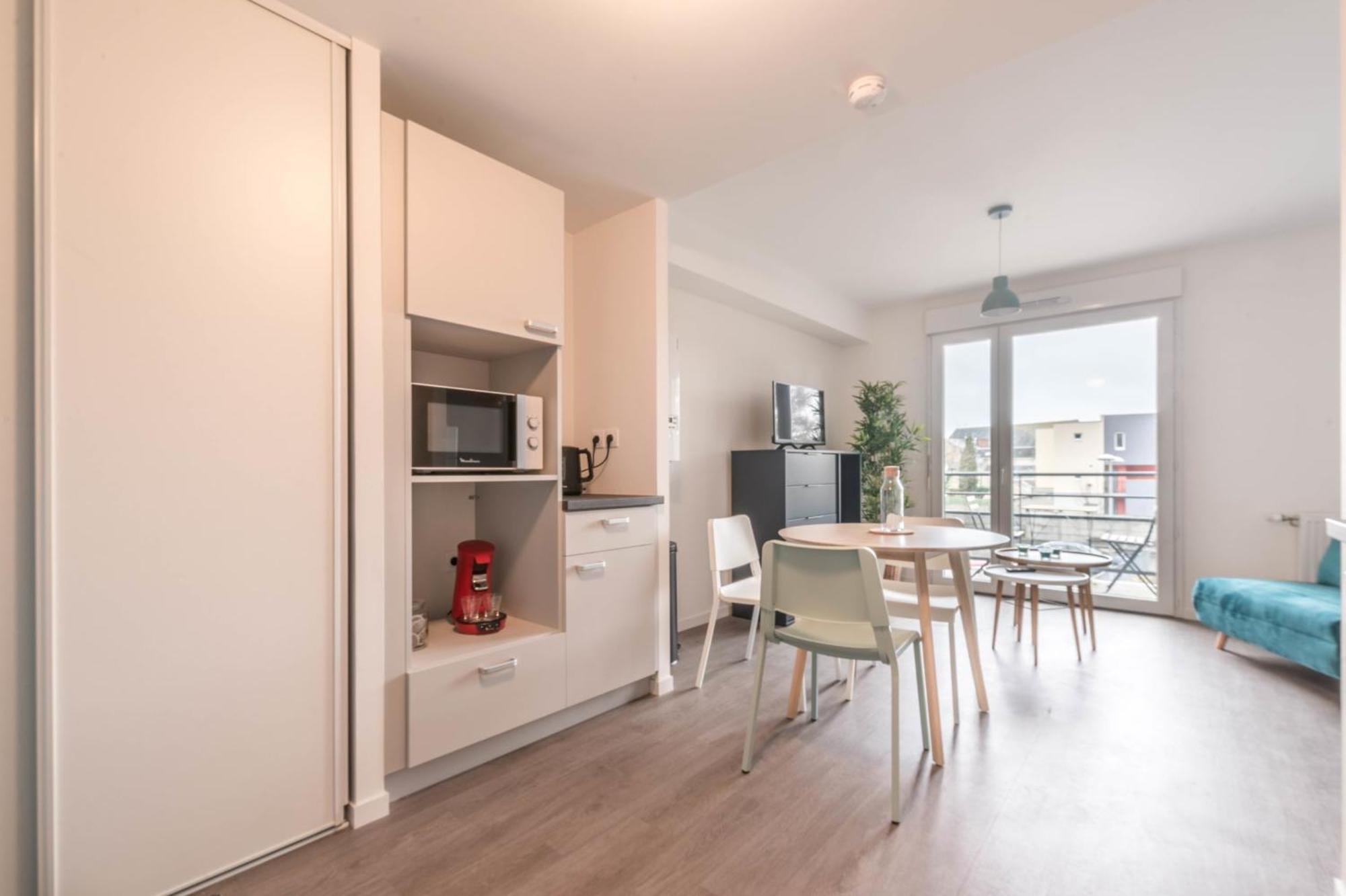 Pierrick - Studio Wifi Et Gare Apartment Le Mans Luaran gambar